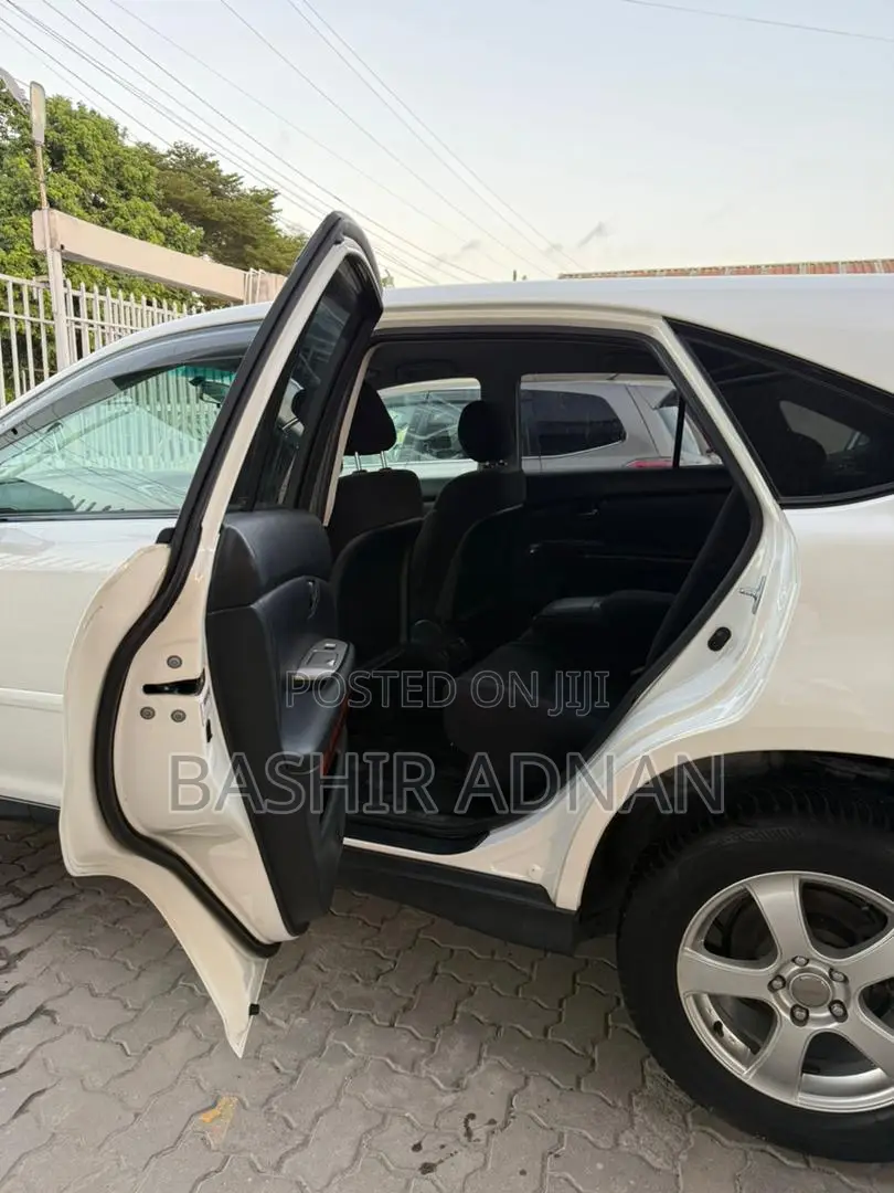 Toyota Harrier 2007 White