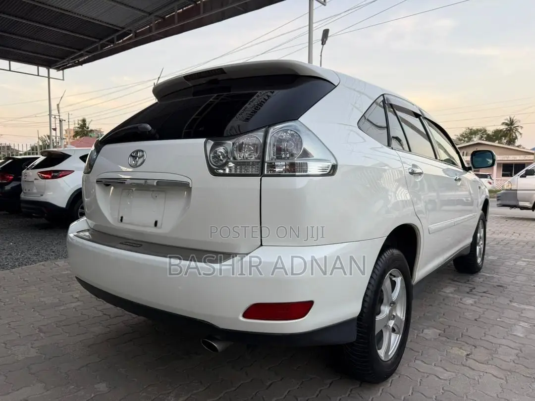 Toyota Harrier 2007 White