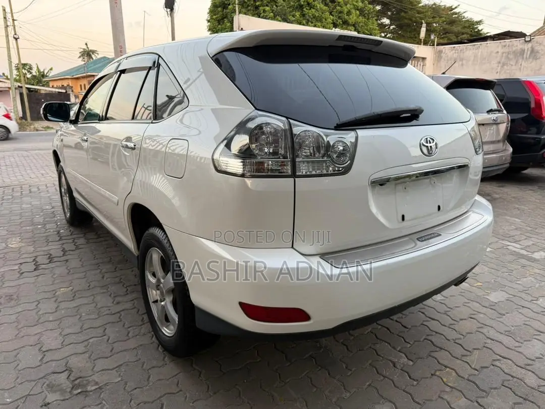 Toyota Harrier 2007 White