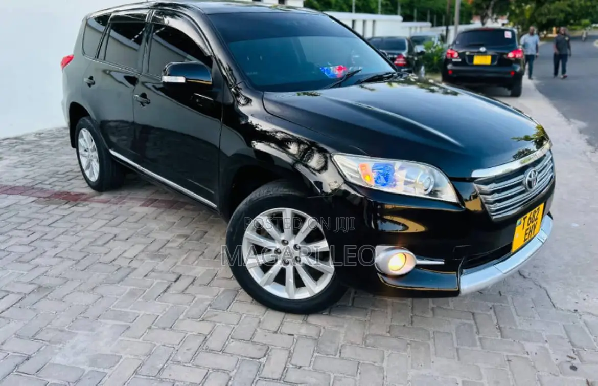 Toyota Vanguard 2010 Black