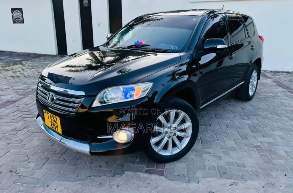 Toyota Vanguard 2010 Black