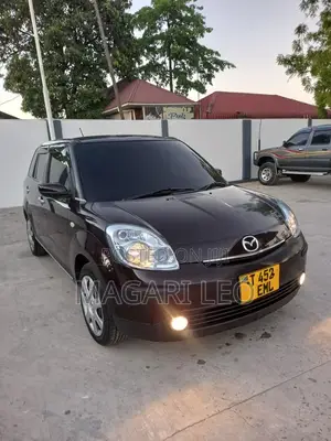 Mazda Verisa 2010 Maroon