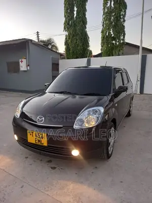 Mazda Verisa 2010 Maroon