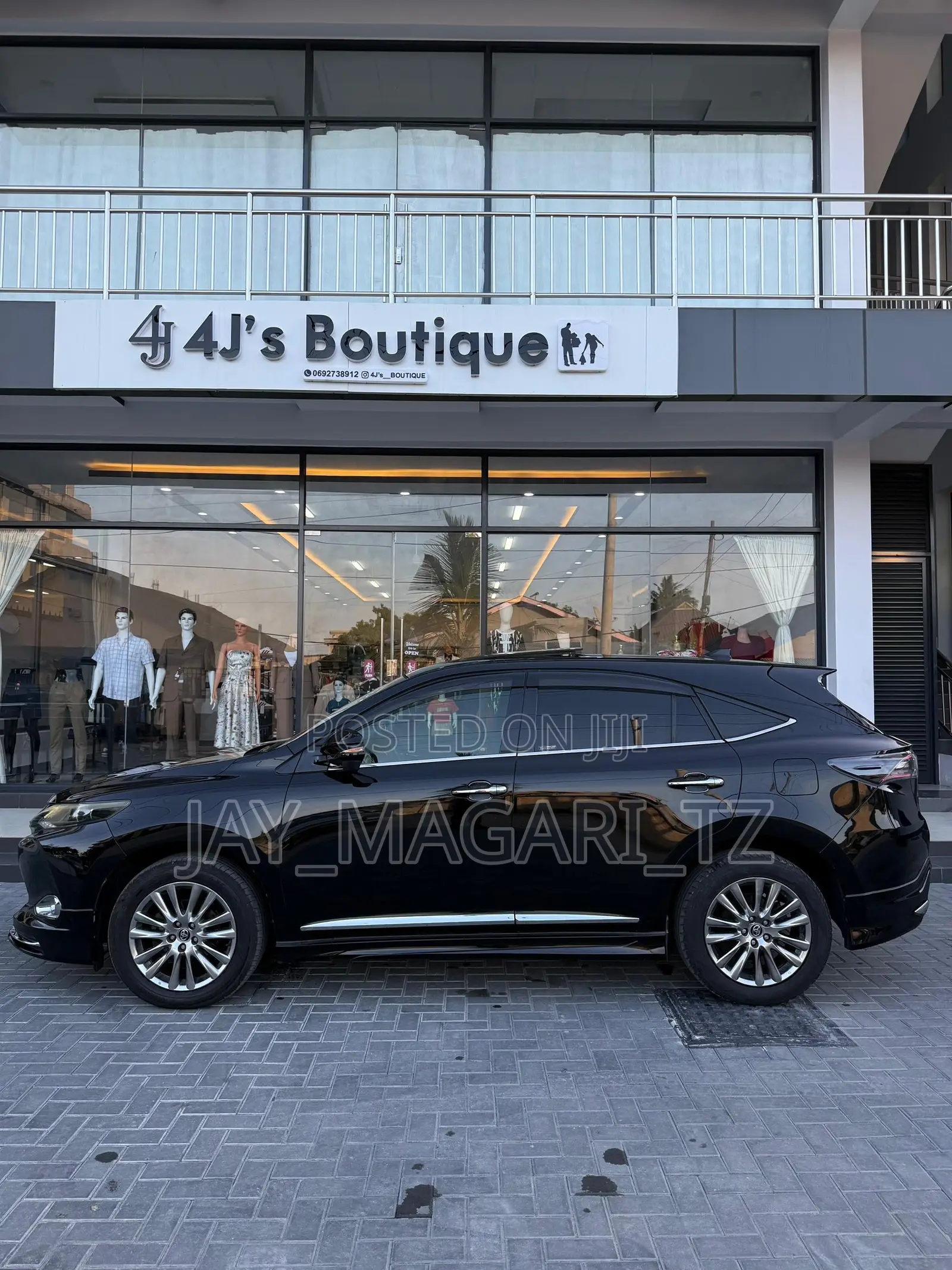 Toyota Harrier 2014 Black