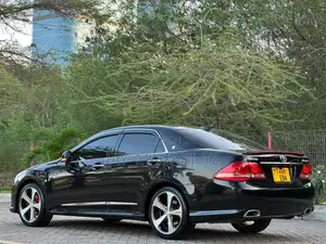 Toyota Crown 2009 Black