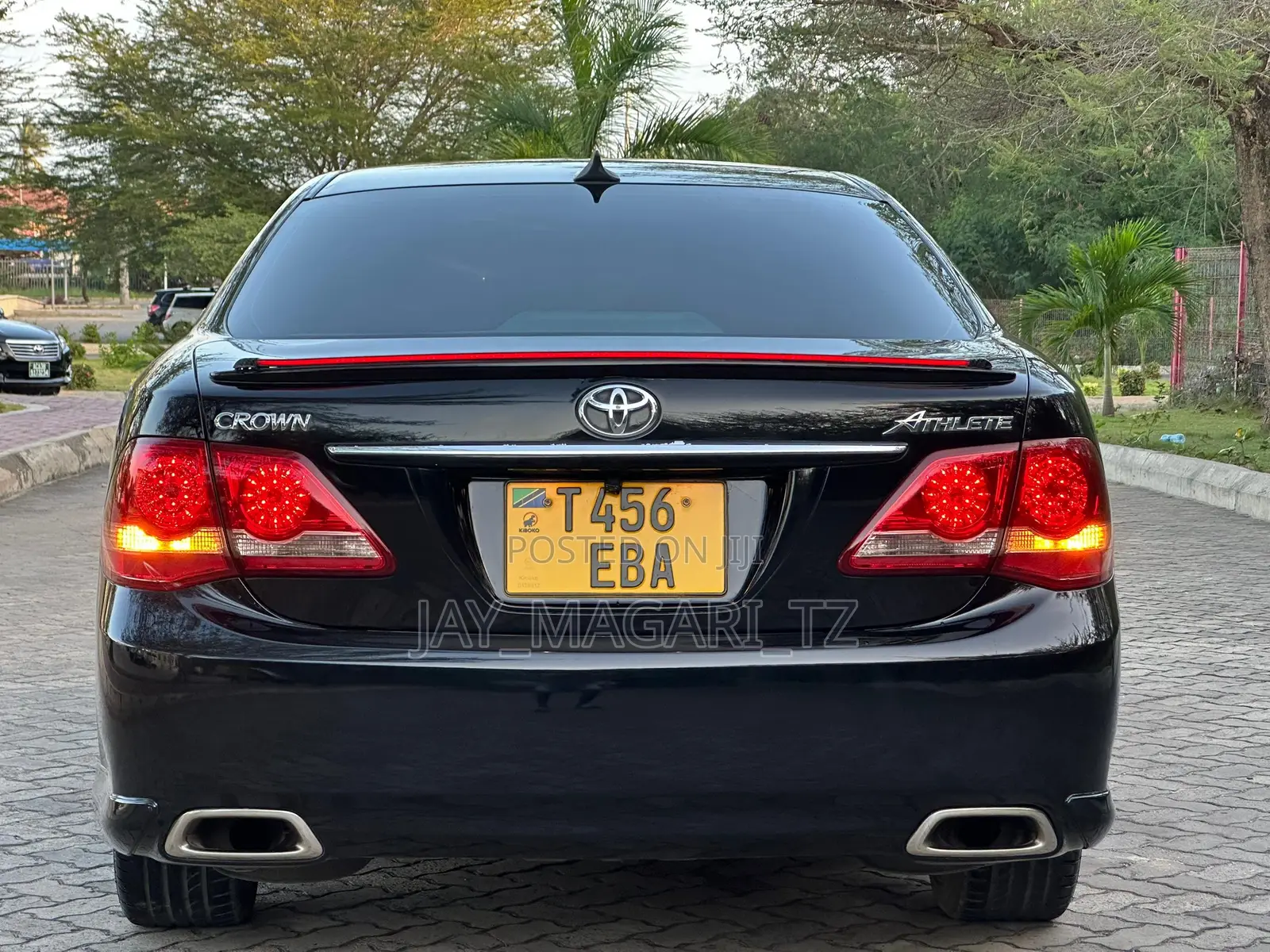 Toyota Crown 2009 Black