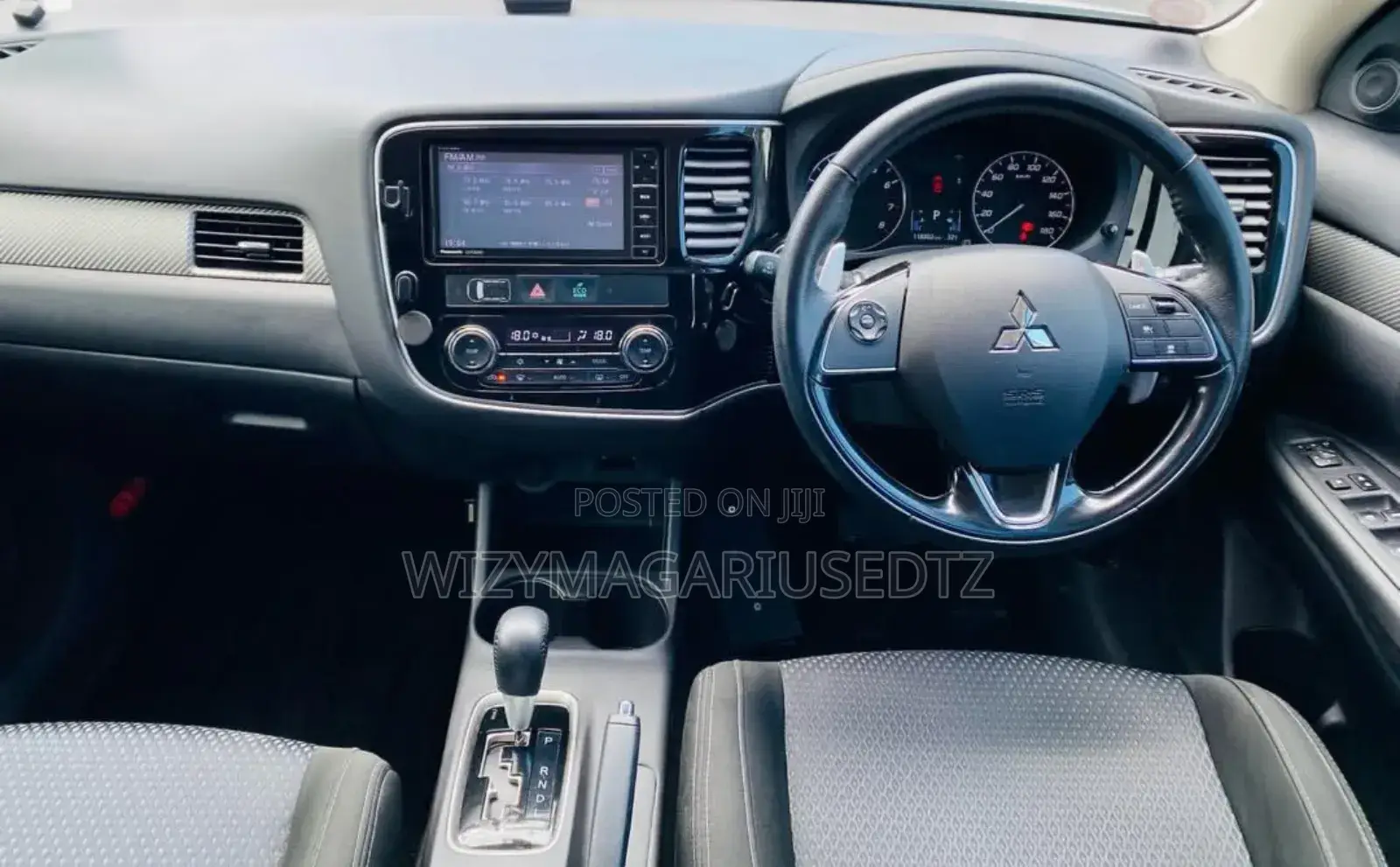 Mitsubishi Outlander 2015 White