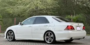 Toyota Crown 2007 White
