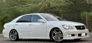 Toyota Crown 2007 White