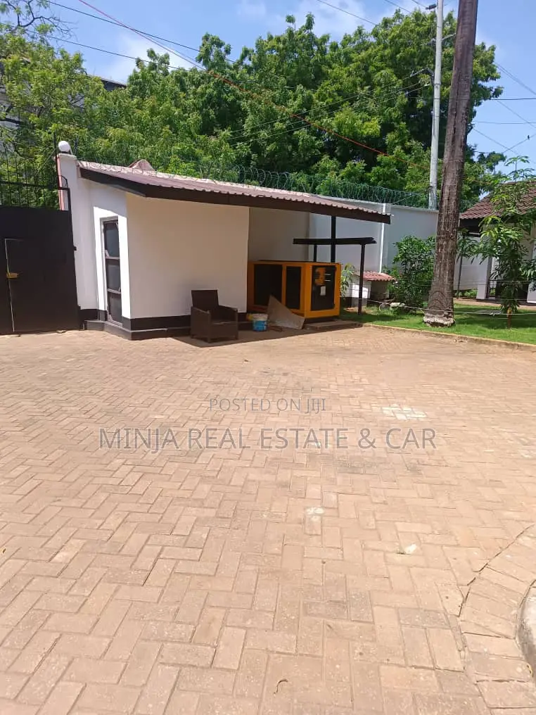 4bdrm House in Masaki for rent
