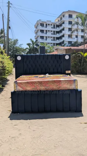 Kitanda Cha Sofa Cha Taa