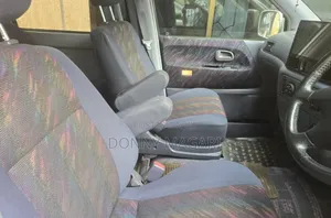 Toyota Noah 2.0 AWD (8 Seater) 2003 Silver