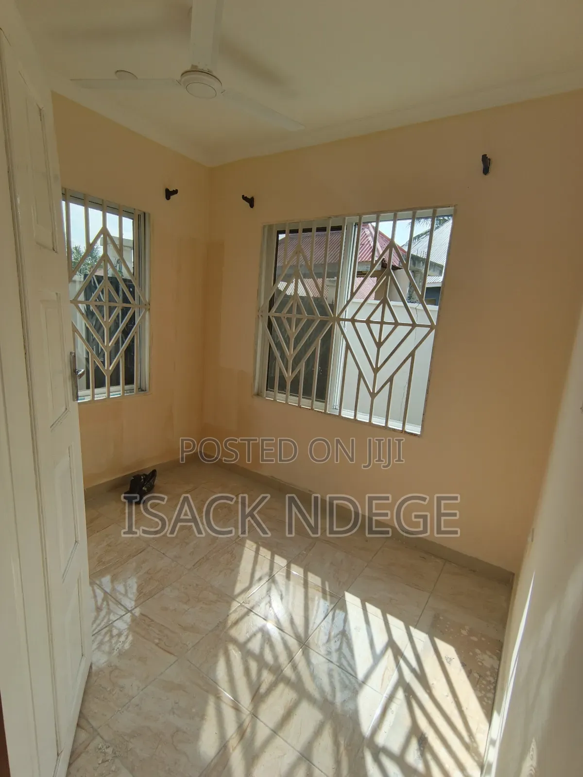 2bdrm House in Banana, Ukonga for rent