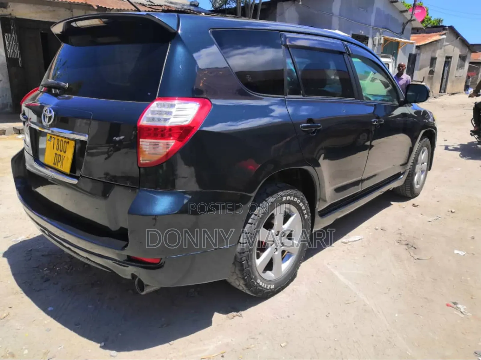 Toyota Vanguard 2010 Black