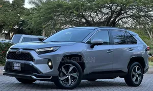 Toyota RAV4 Plug-In Hybrid 2025 Silver