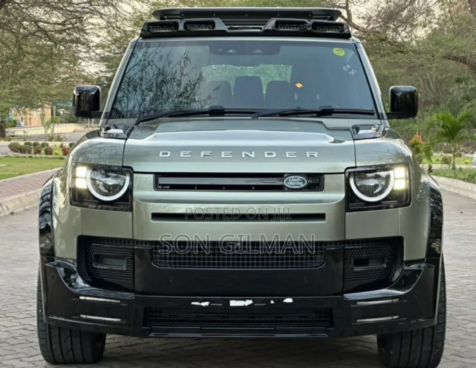 Land Rover Defender 2022 Green