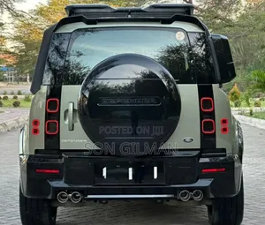 Land Rover Defender 2022 Green