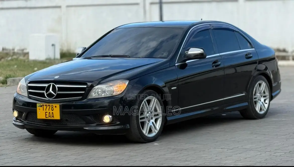 Mercedes-Benz C-Class 2009 Black