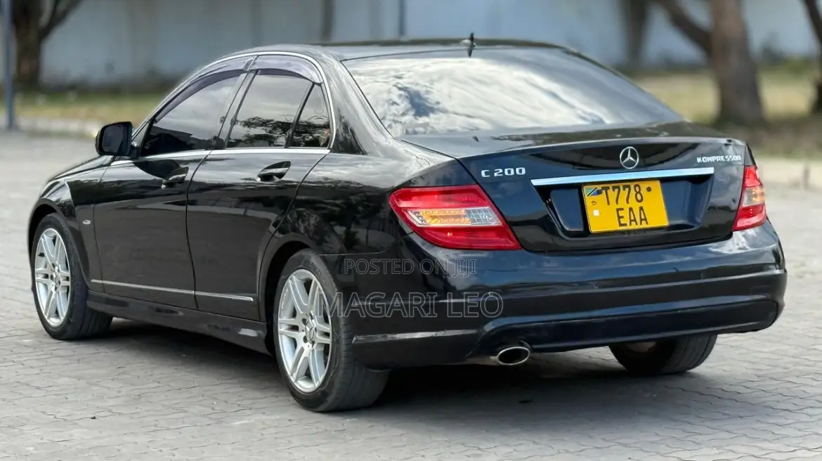 Mercedes-Benz C-Class 2009 Black