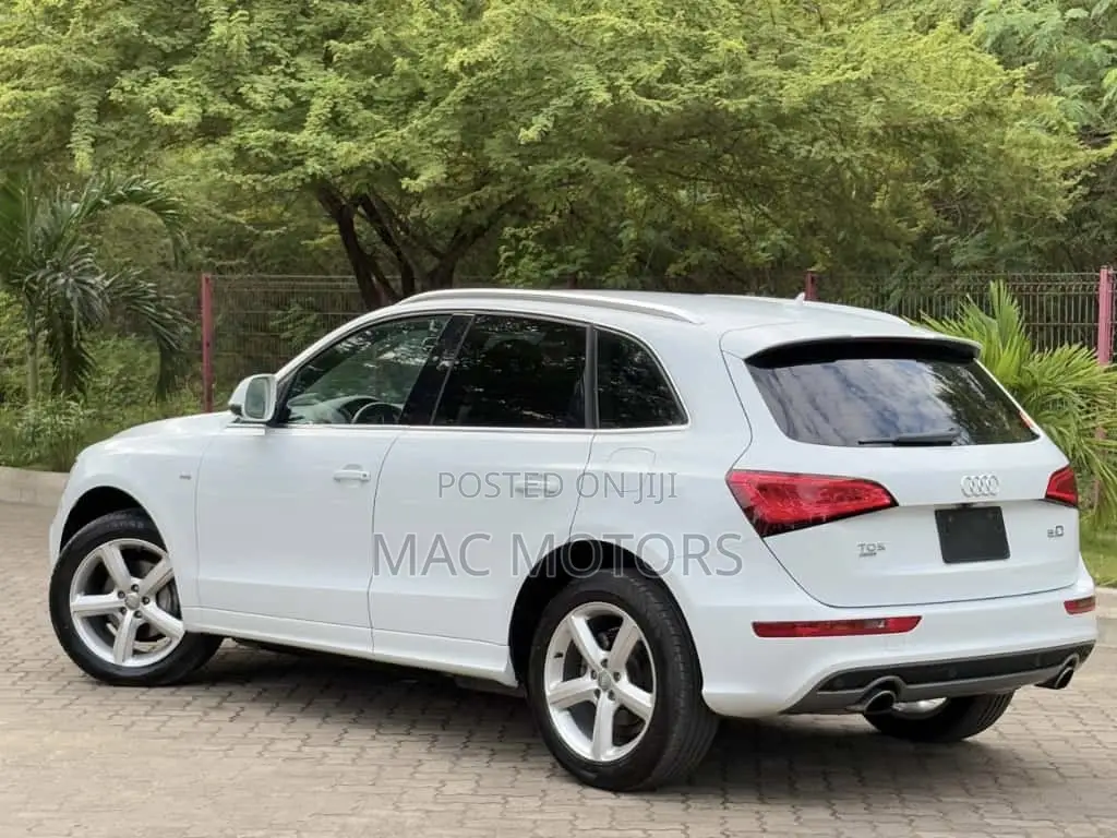 Audi Q5 2.0T Premium quattro 4dr SUV AWD (2.0L 4cyl Turbo 8A) 2014