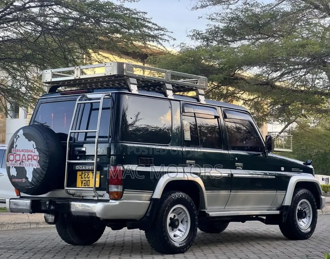 Toyota Land Cruiser Prado 1995 Black
