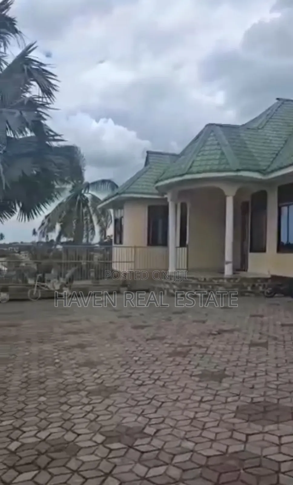 6bdrm House in Kimara for sale