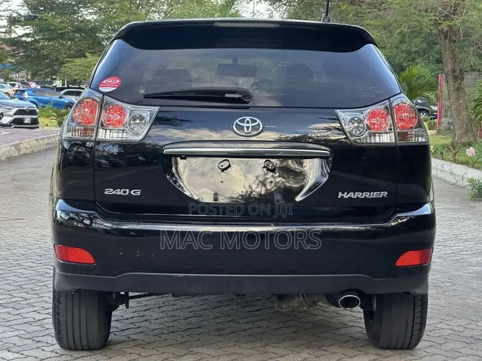 Toyota Harrier 2006 Black