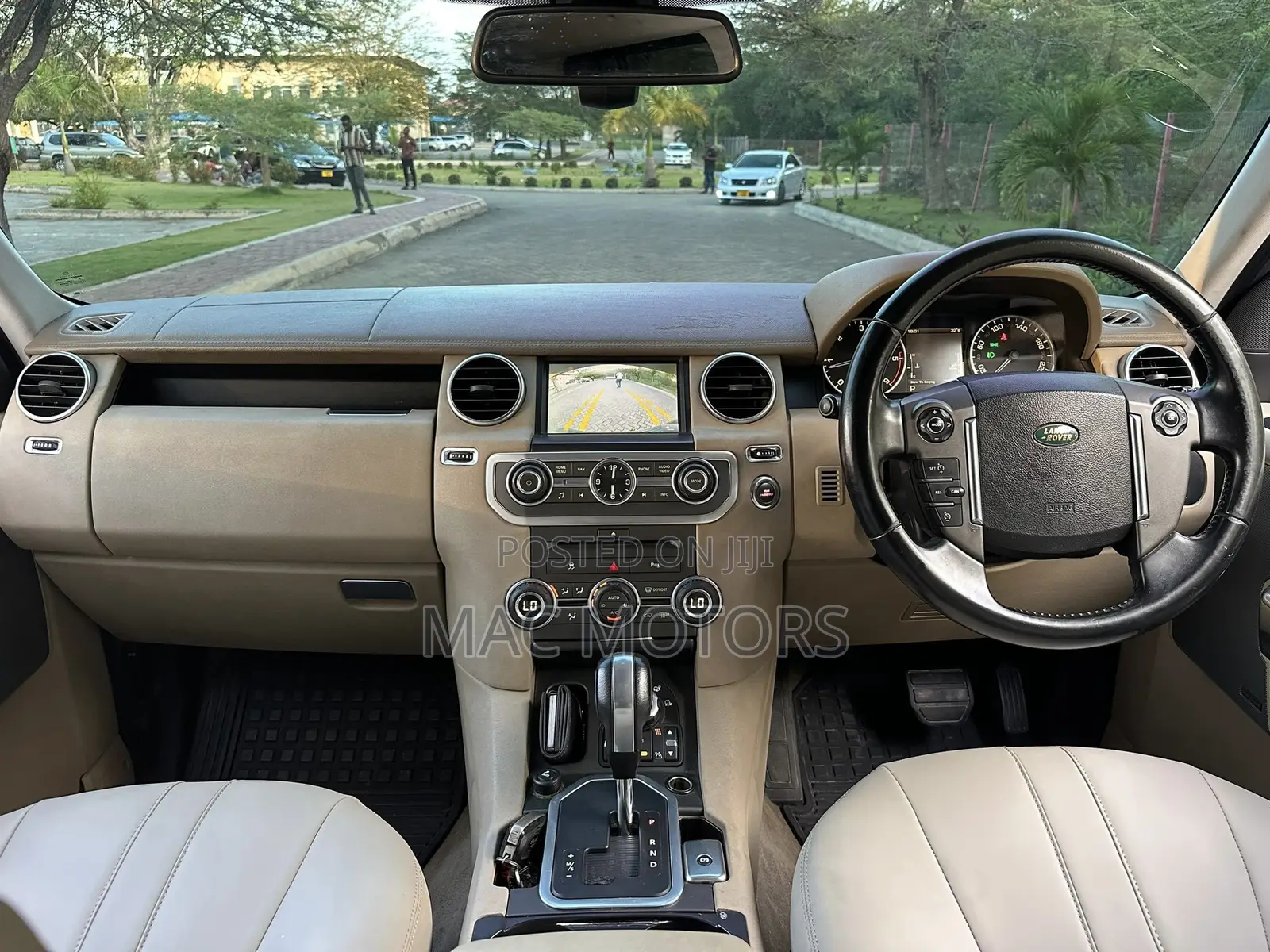 Land Rover Discovery 2010 Gray
