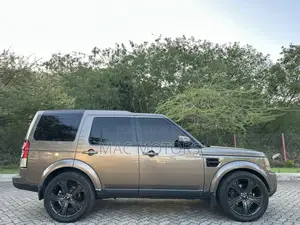 Land Rover Discovery 2010 Gray