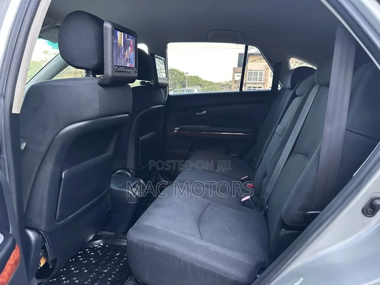Toyota Harrier 2004 Silver