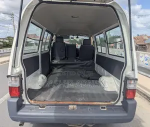 Nissan Vanette 2010 White