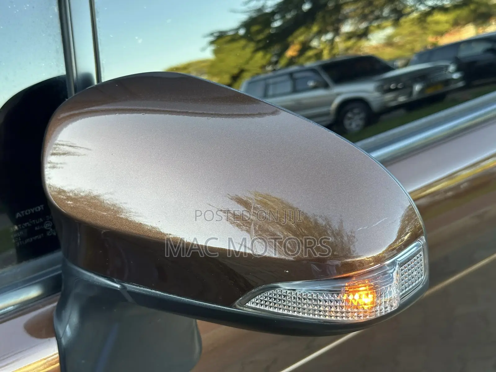 Toyota Porte 1.5 FWD 2014 Brown