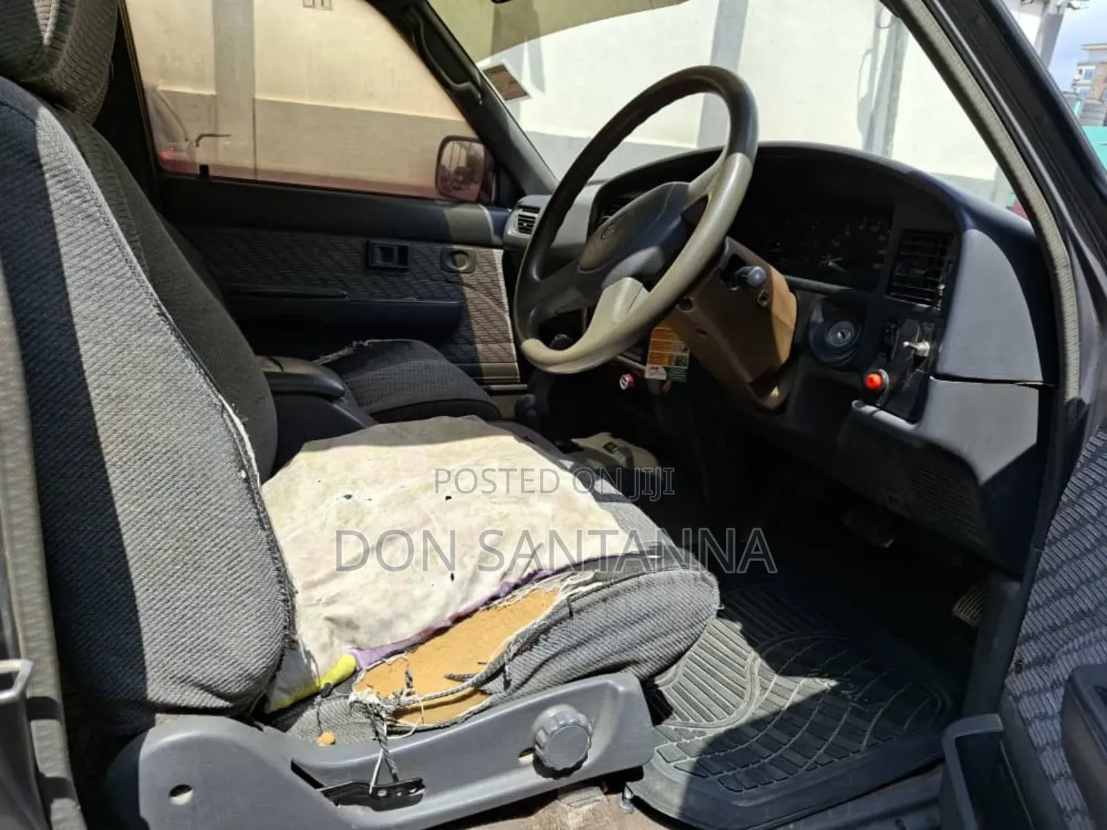 Toyota Hilux 2002 Silver