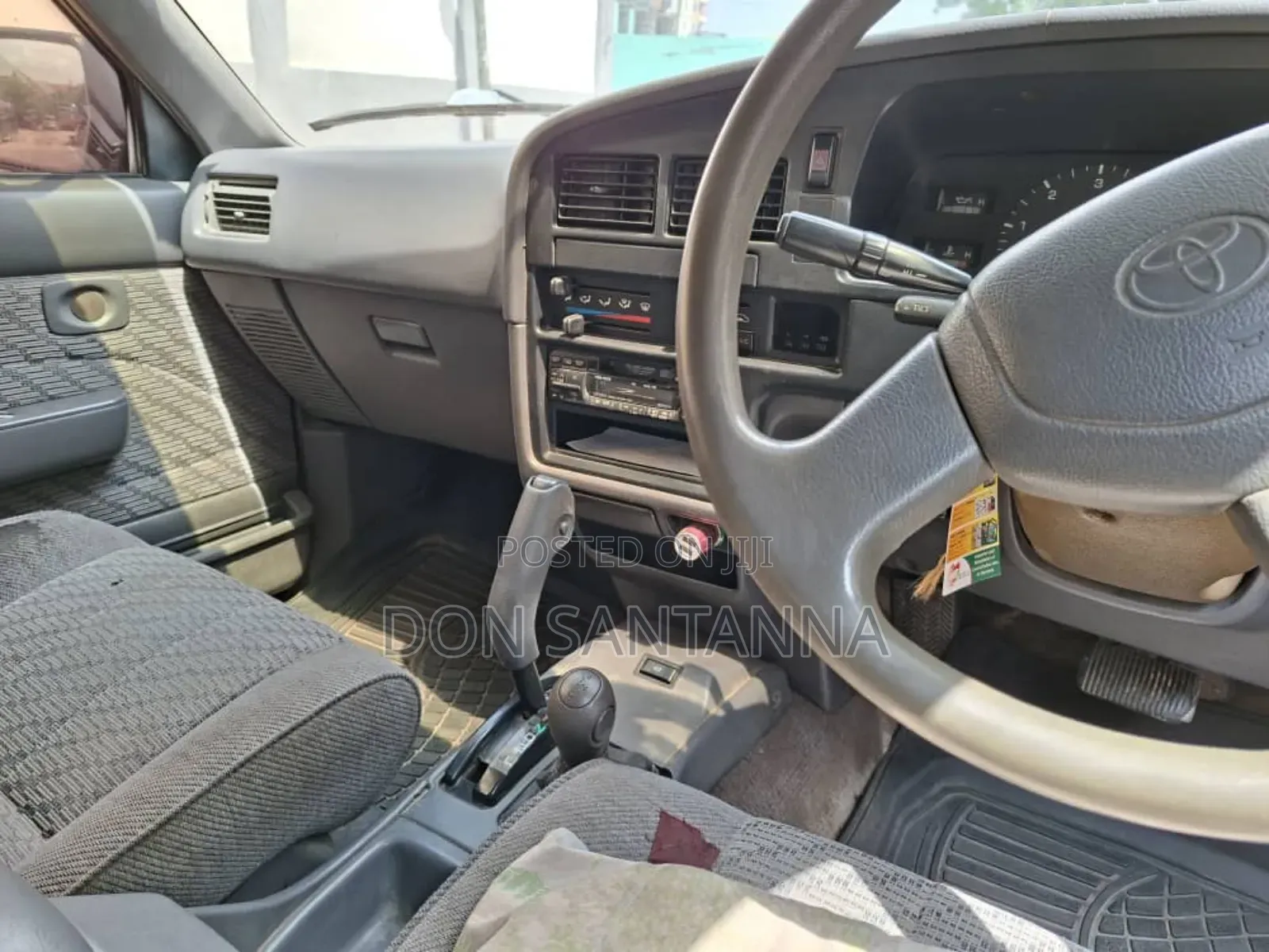 Toyota Hilux 2002 Silver