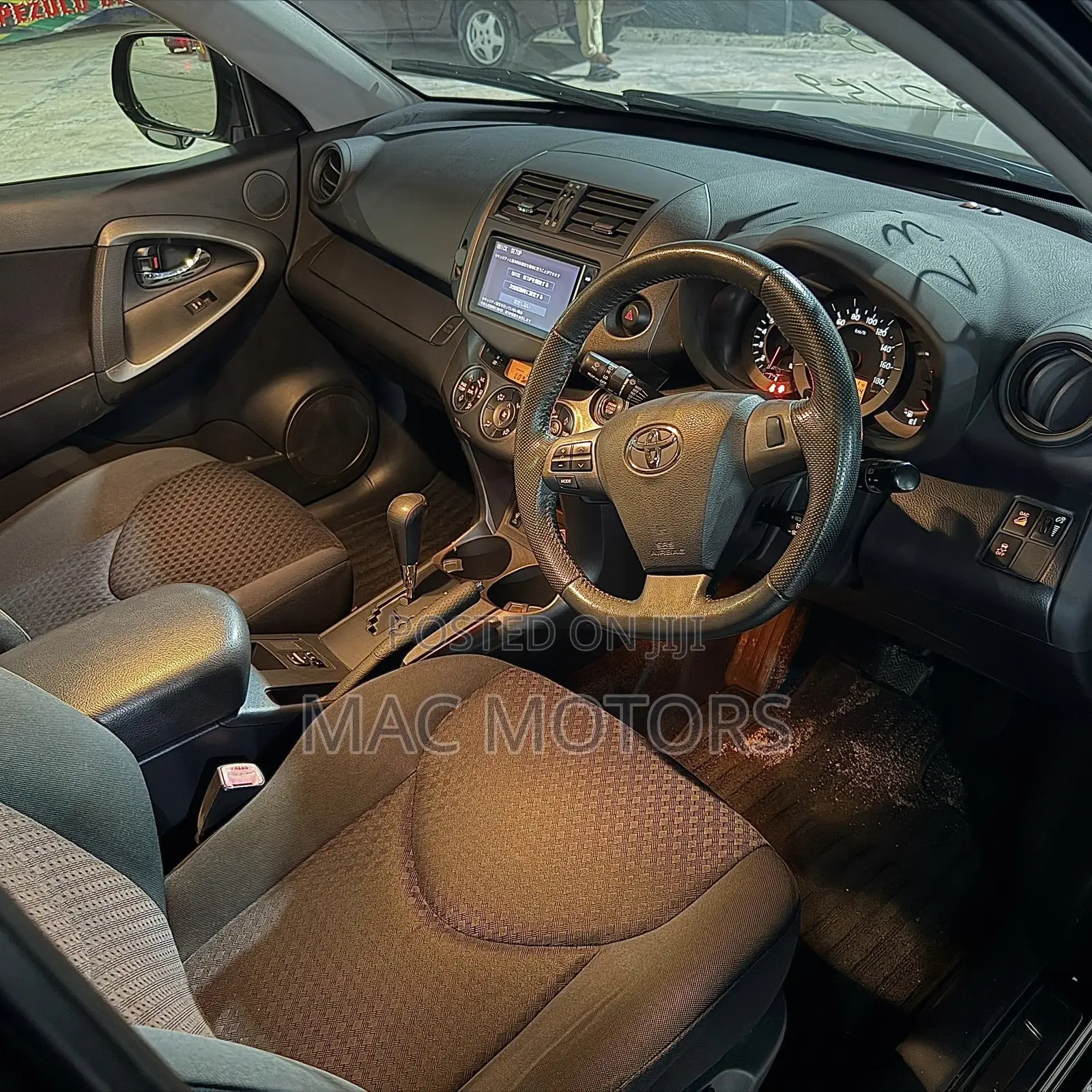 Toyota Vanguard 2012 Matt Black