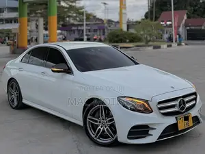 Mercedes-Benz E200 2017 White