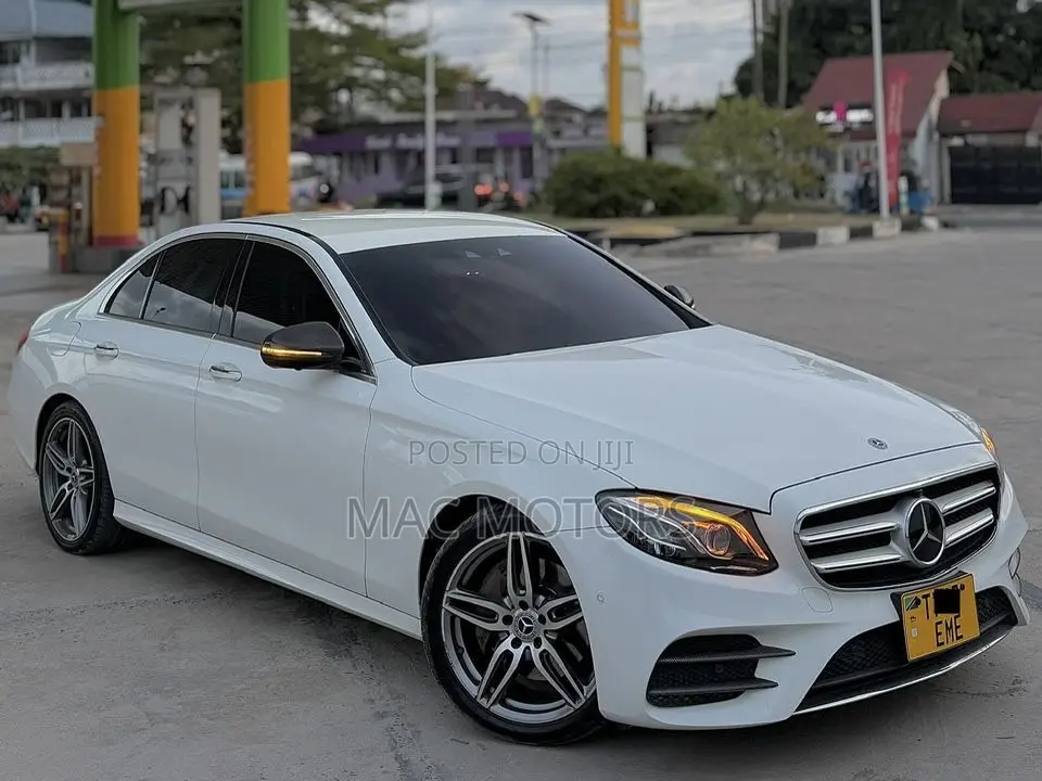 Mercedes-Benz E200 2017 White