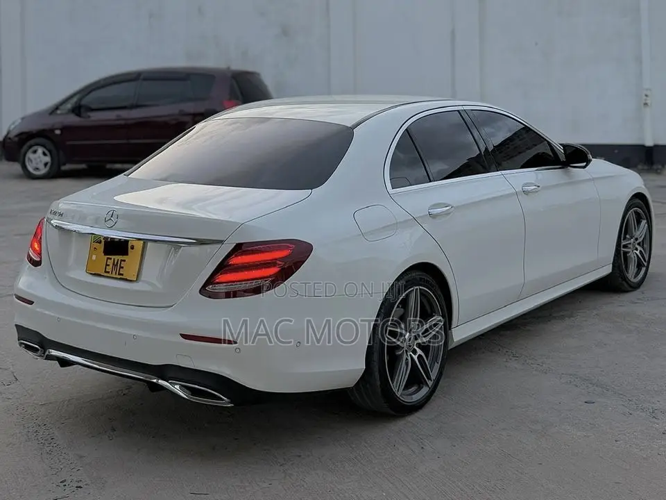 Mercedes-Benz E200 2017 White