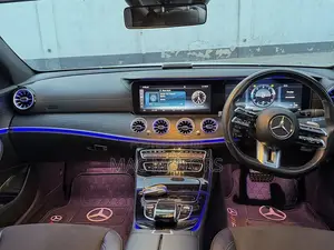 Mercedes-Benz E200 2017 White