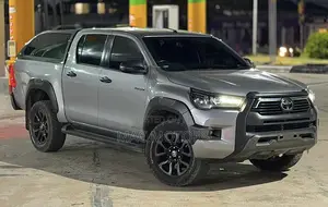 Toyota Hilux Revo Double Cab Deisel 2.8 AWD 2021 Gray