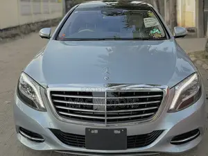 Mercedes-Benz E400 2015 Blue