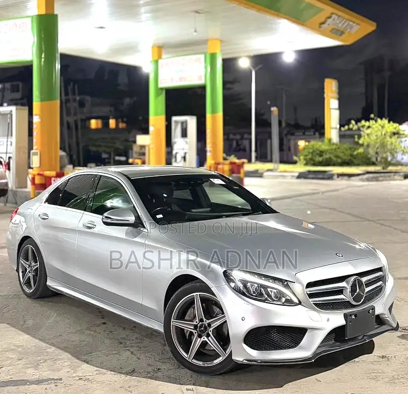 Mercedes-Benz C220 Classic 2015 Silver