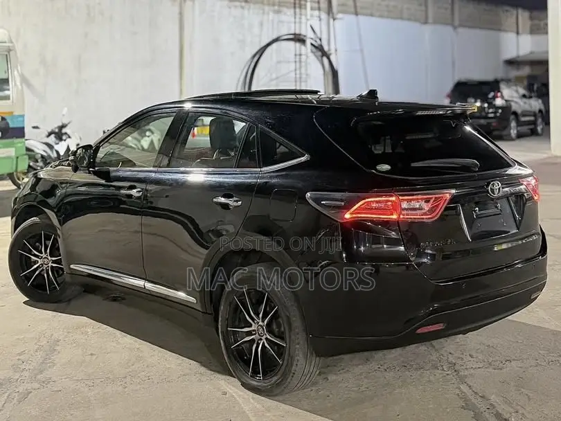 Toyota Harrier 2015 Black
