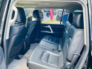 Toyota Land Cruiser 2014 Black