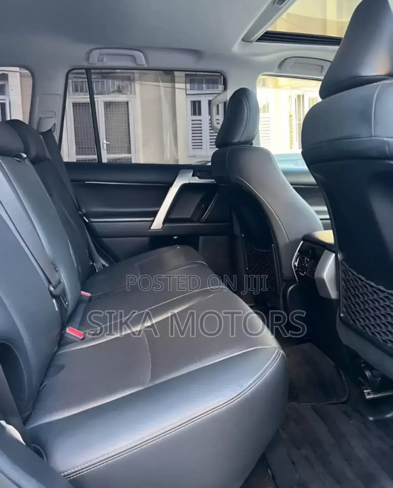 Toyota Land Cruiser Prado 2.7 2019 White