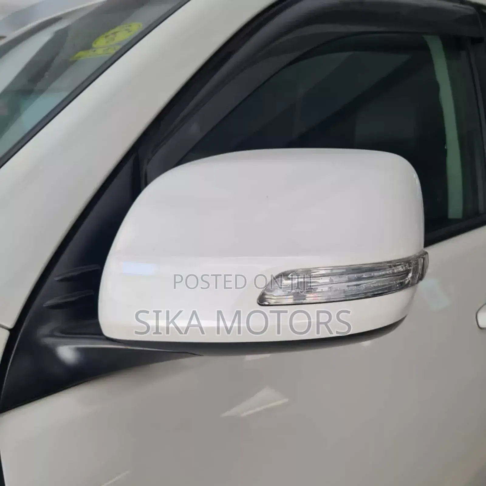 Toyota Land Cruiser Prado 2.7 2019 White