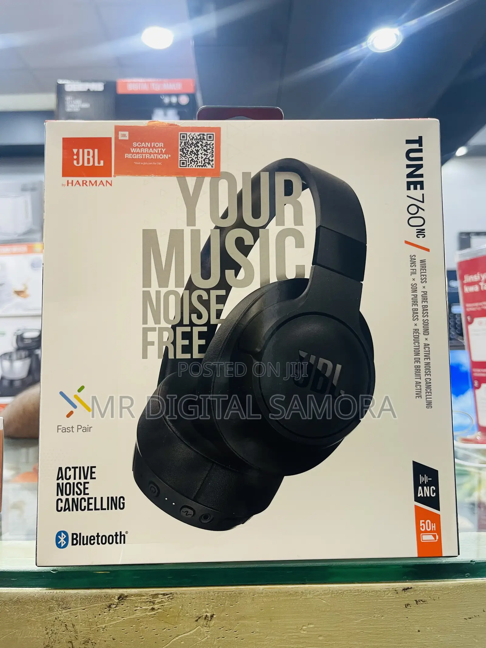 JBL Tune 760nc