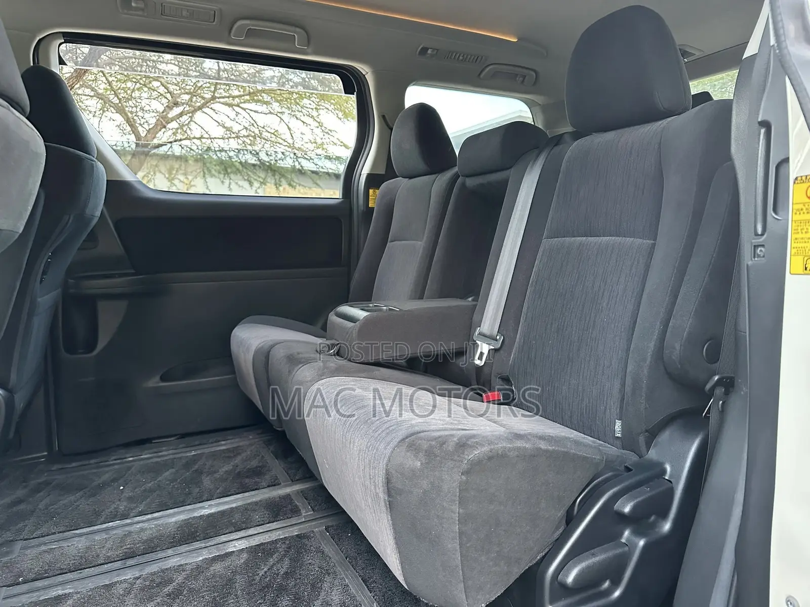 Toyota Alphard 2013 White