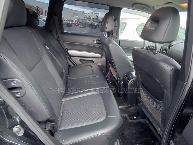 Nissan X-Trail 2012 Black