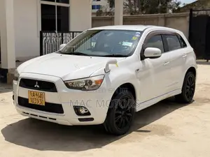 Mitsubishi RVR 2.0 2012 White